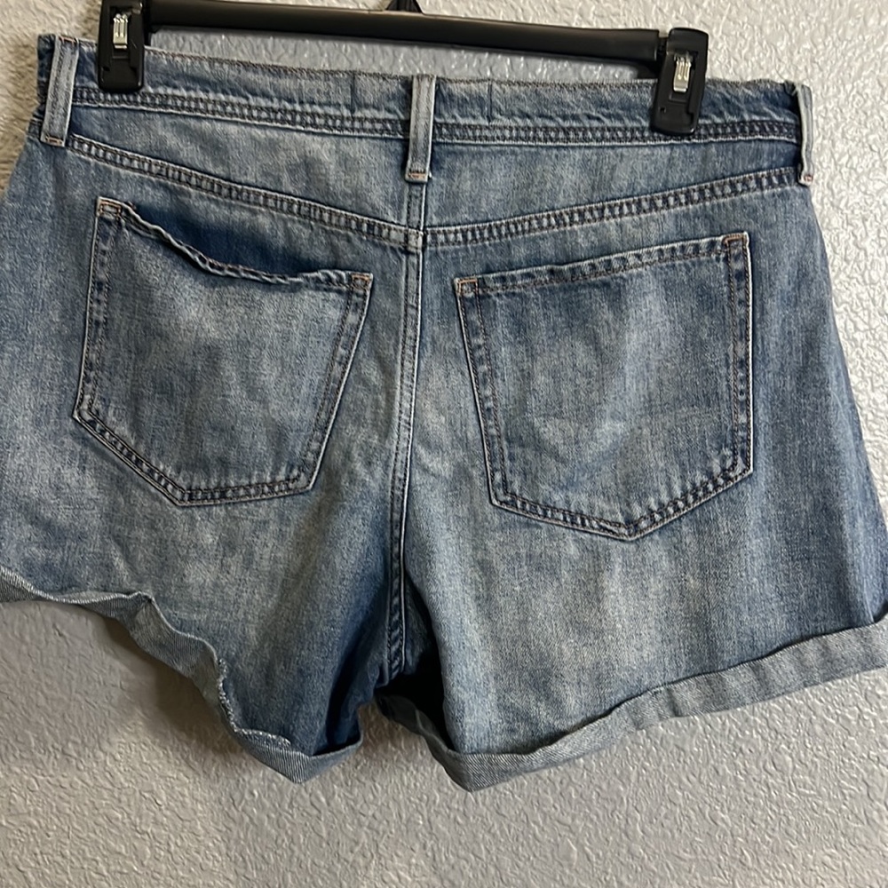 Hollister ultra high rise relaxed vintage shorts 17/33 - Picture 2 of 3